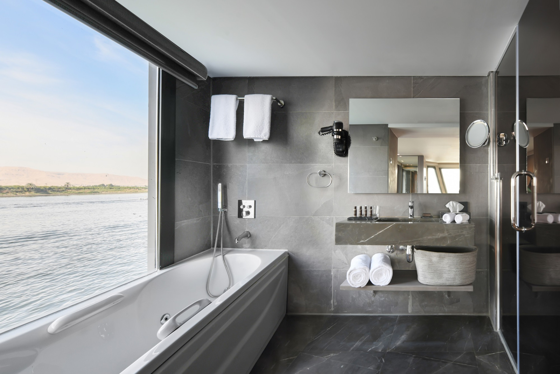 Historia Luxury Nile Cruise