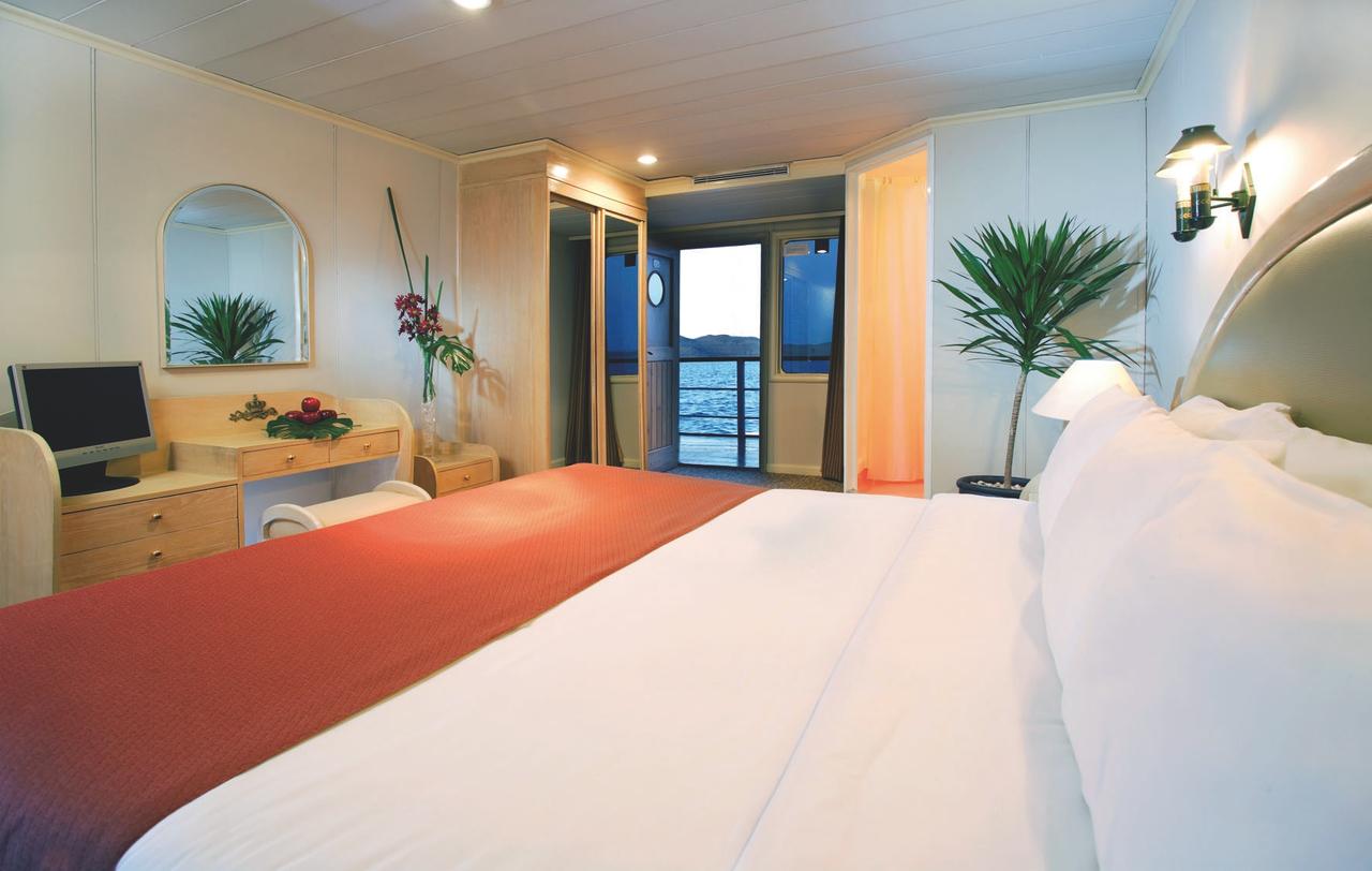 Movenpick Prince Abbas Cruise