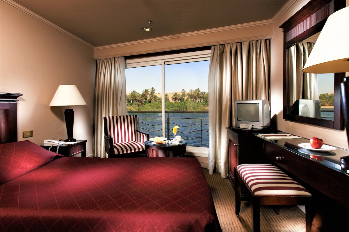 MS Jaz Crown Jubilee Nile Cruise