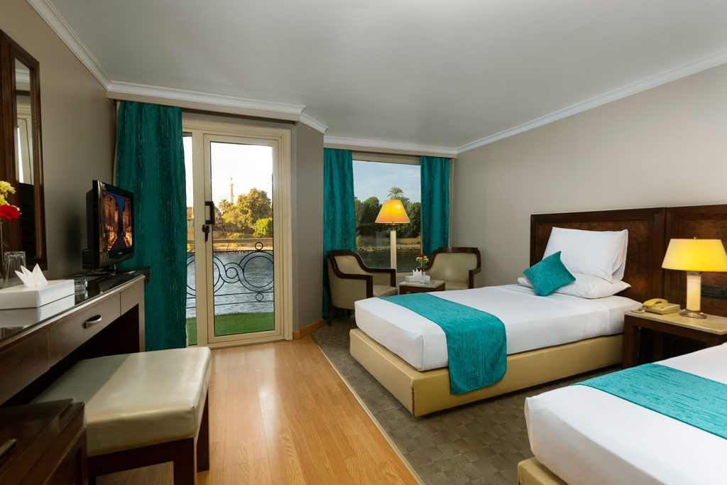 Solaris II Deluxe Nile Cruise