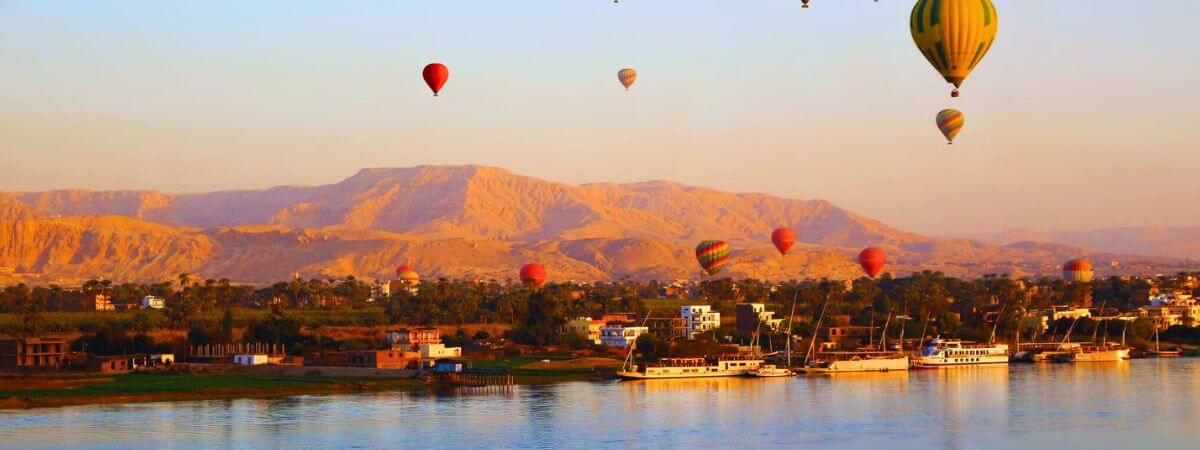 ride an amazing hot air balloon over the nile river and enjoy the stunning views