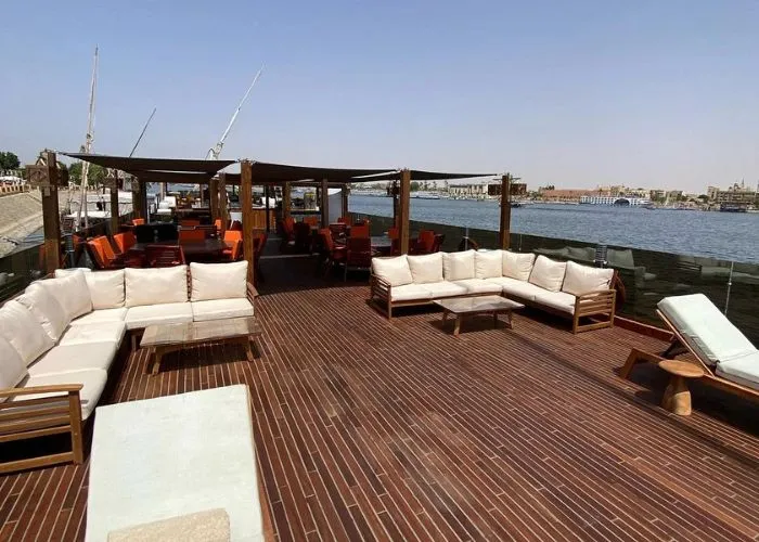 Iris Dahabiya Cruise